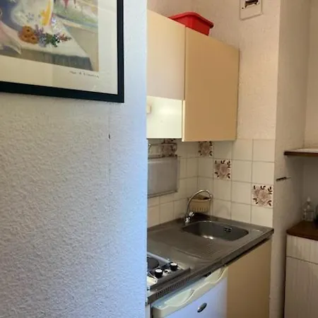 Apartament T2 Proche Centre Et *
