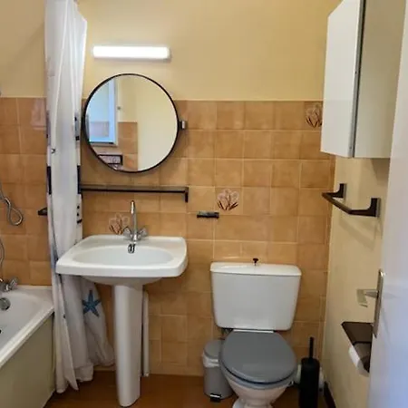 Apartament T2 Proche Centre Et Cavalaire-sur-Mer